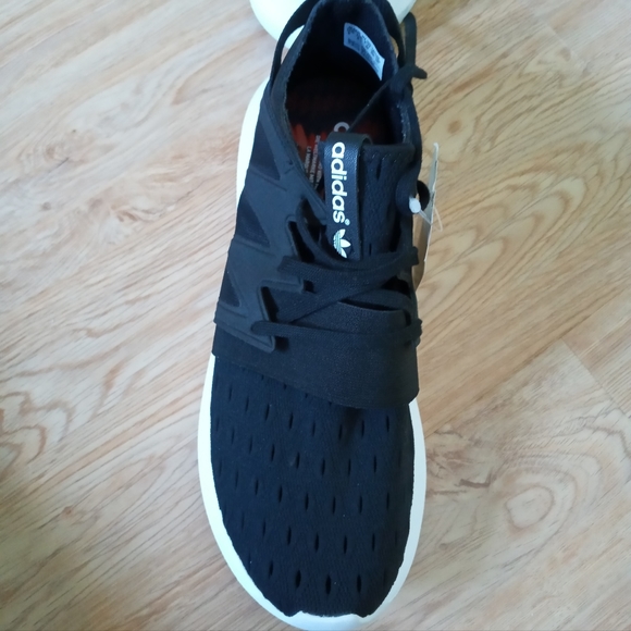 🔥NWT adidas Tubular Viral (W) Sneakers - Picture 2 of 7